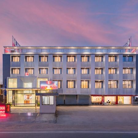 Lords Eco Inn, Ambaji Екстериор снимка