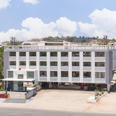 Lords Eco Inn, Ambaji Екстериор снимка