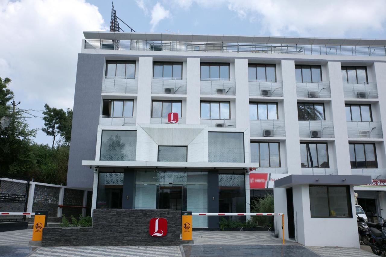 Lords Eco Inn, Ambaji Екстериор снимка