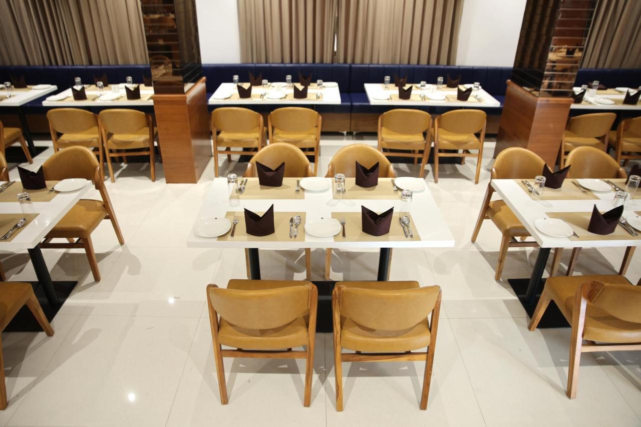 Lords Eco Inn, Ambaji Екстериор снимка