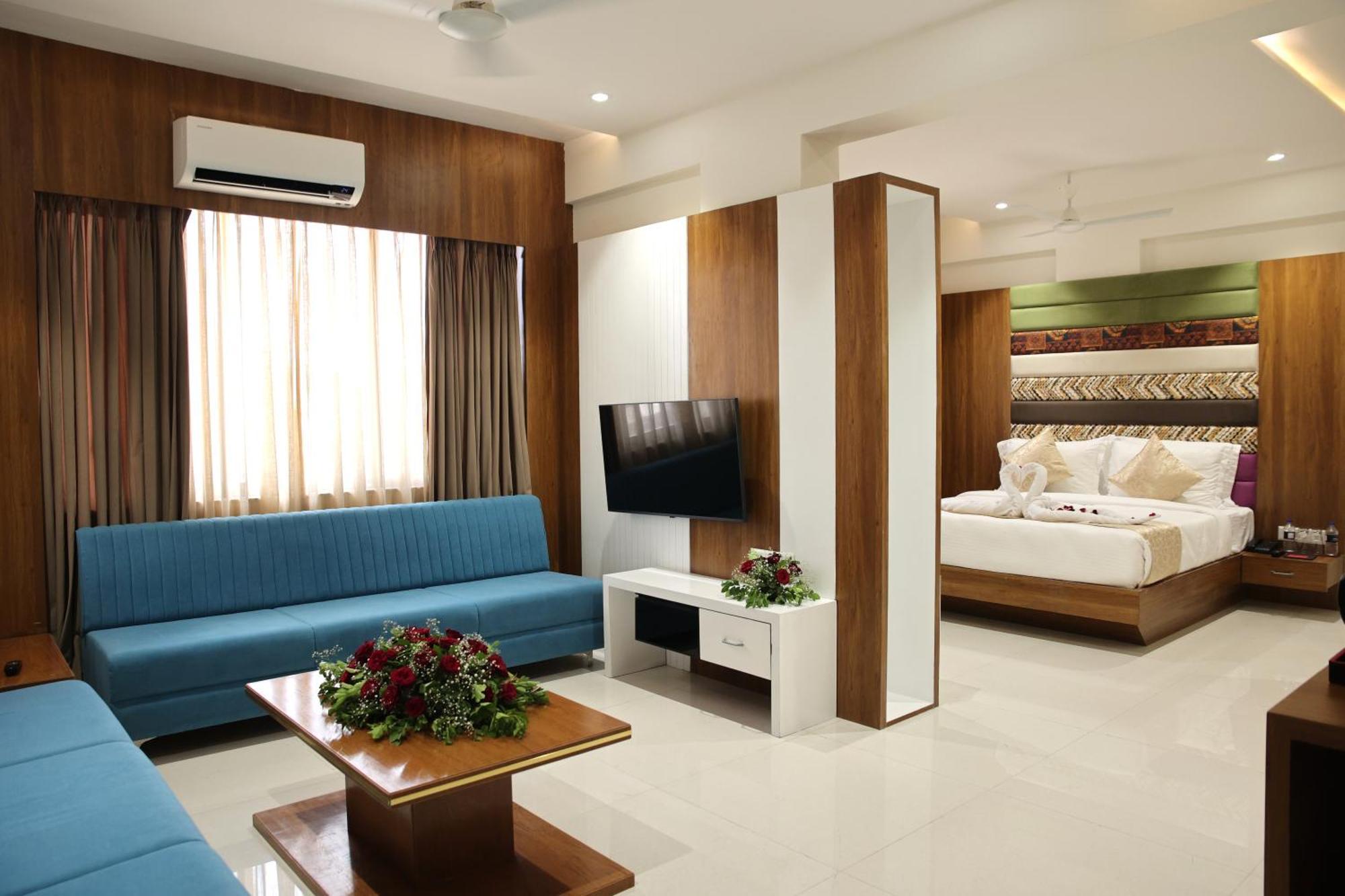 Lords Eco Inn, Ambaji Екстериор снимка